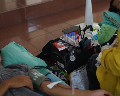 Kegiatan Donor Darah: Aksi Peduli Sesama dalam Rangka Dies Natalis Fakultas Peternakan ke-2 Universitas Sebelas Maret Surakarta