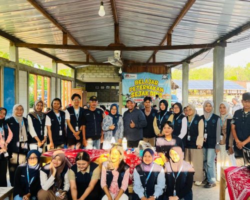 Hibah Pemberdayaan masyarakat oleh mahasiswa : Penerapan Good Dairy- Goat Farming Practice Melalui Pemberdayaan Masyarakat Oleh Mahasiswa UNS Untuk Mewujudkan Desa Purworejo Sragen Sebagai Sentra Peternakan Kambing Perah